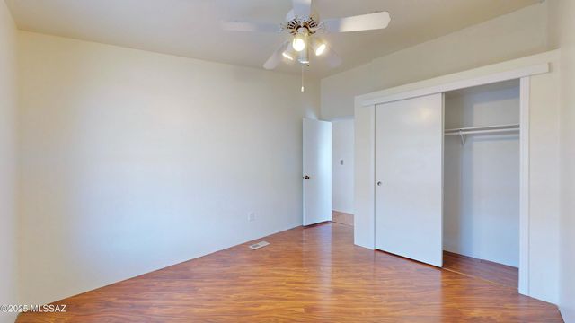 1962 W Narciso Place, Tucson, AZ 85705