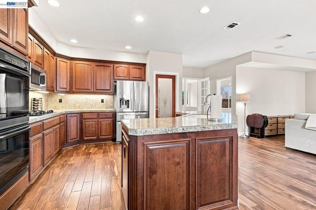 5444 Southwood Way, Antioch, CA 94531