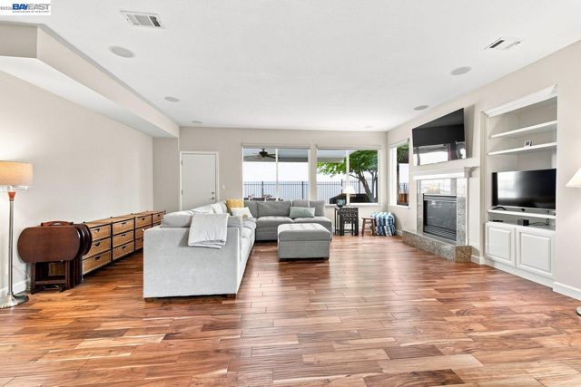 5444 Southwood Way, Antioch, CA 94531