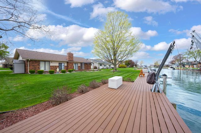 7310 Parklane Street, Clay, MI 48001