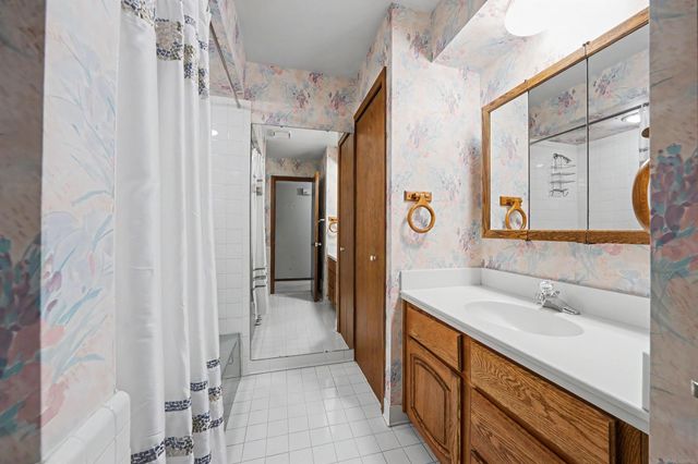 7310 Parklane Street, Clay, MI 48001