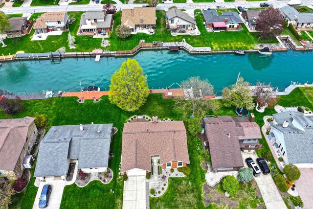 7310 Parklane Street, Clay, MI 48001