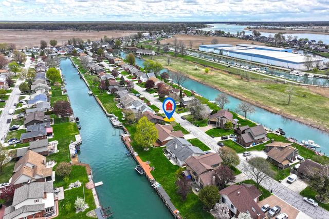 7310 Parklane Street, Clay, MI 48001