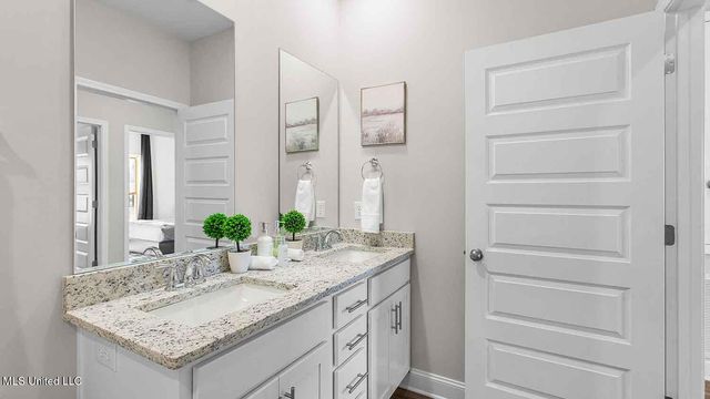 452 Piney Drive, Pearl, MS 39208