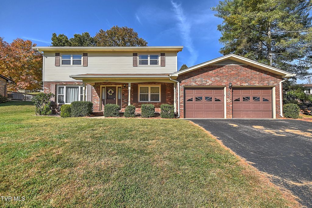 104 Regency Drive, Kingsport, TN 37663