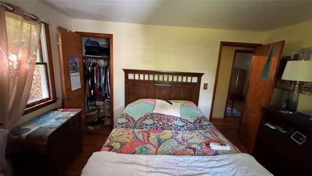 3233 W 23RD Street, Erie, PA 16506