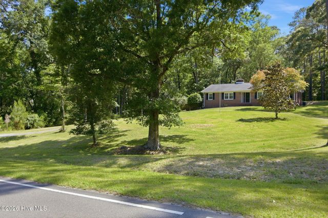 302 Copas Road SW, Shallotte, NC 28470