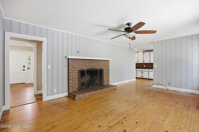 302 Copas Road SW, Shallotte, NC 28470