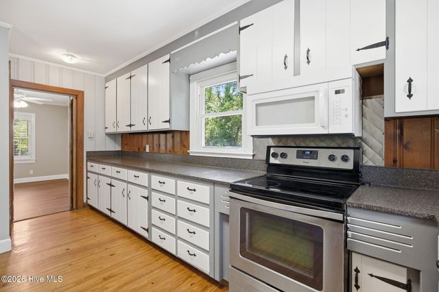 302 Copas Road SW, Shallotte, NC 28470