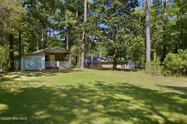302 Copas Road SW, Shallotte, NC 28470