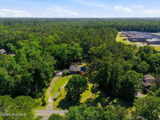 302 Copas Road SW, Shallotte, NC 28470