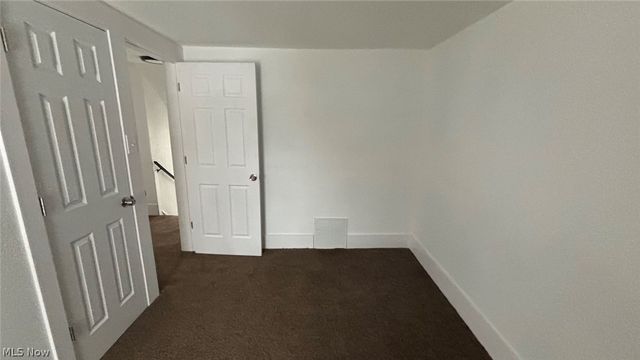 1021 La Croix Avenue, Akron, OH 44307