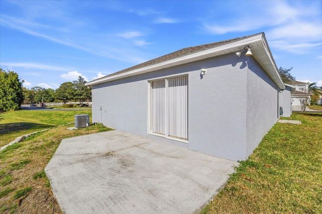 2036 WHISPERING TRAILS BOULEVARD, Winter Haven, FL 33884