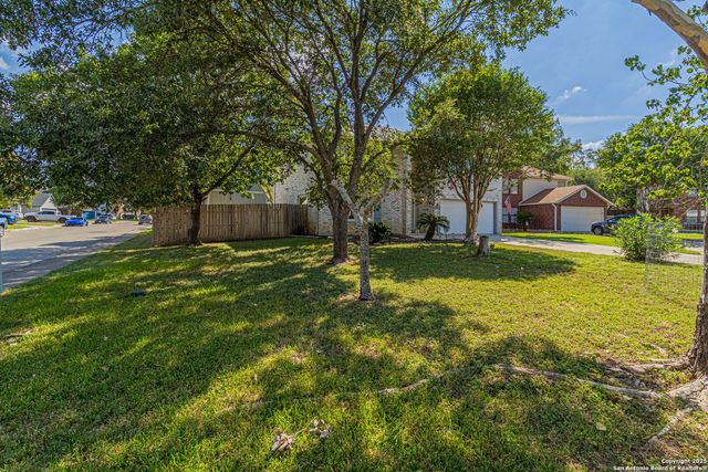 3003 Cassowary, San Antonio, TX 78247