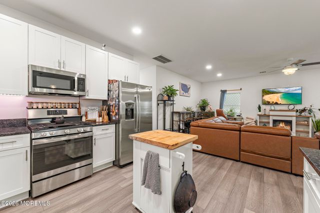 413 S Green Street, Tuckerton, NJ 08087