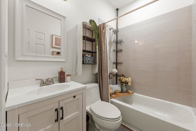 413 S Green Street, Tuckerton, NJ 08087