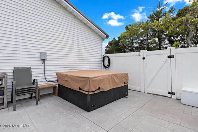 413 S Green Street, Tuckerton, NJ 08087