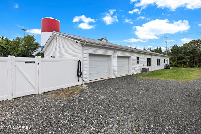 413 S Green Street, Tuckerton, NJ 08087