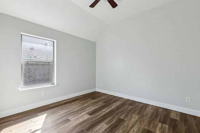 3012 Waterglen Drive, Fort Worth, TX 76244