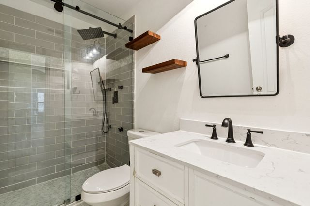 3012 Waterglen Drive, Fort Worth, TX 76244