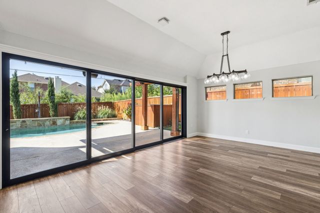 3012 Waterglen Drive, Fort Worth, TX 76244