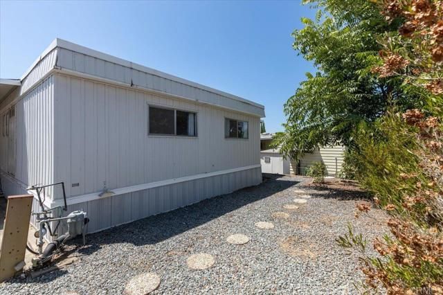 718 Sycamore Avenue 109, Vista, CA 92083