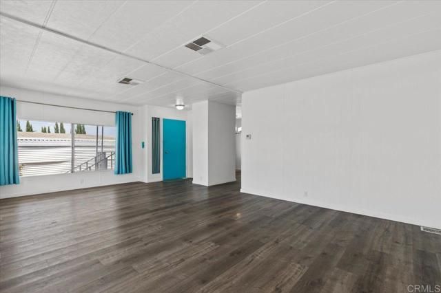 718 Sycamore Avenue 109, Vista, CA 92083