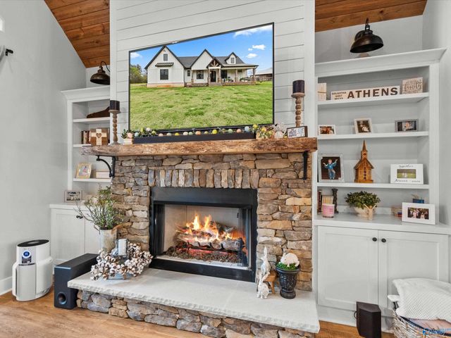 25797 Jay Bee Way, Elkmont, AL 35620