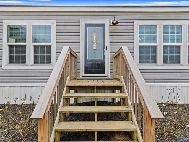 25797 Jay Bee Way, Elkmont, AL 35620