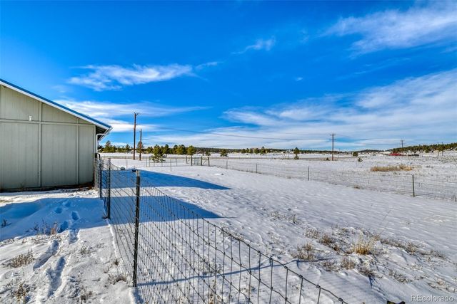 17 Garfield Circle, Florissant, CO 80816