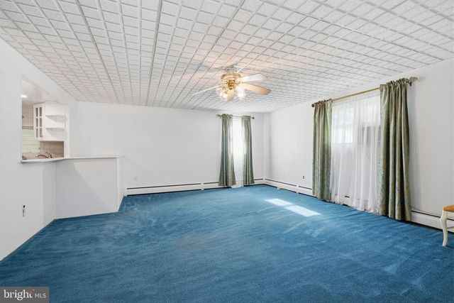 320 RUMPF AVE, Langhorne, PA 19047
