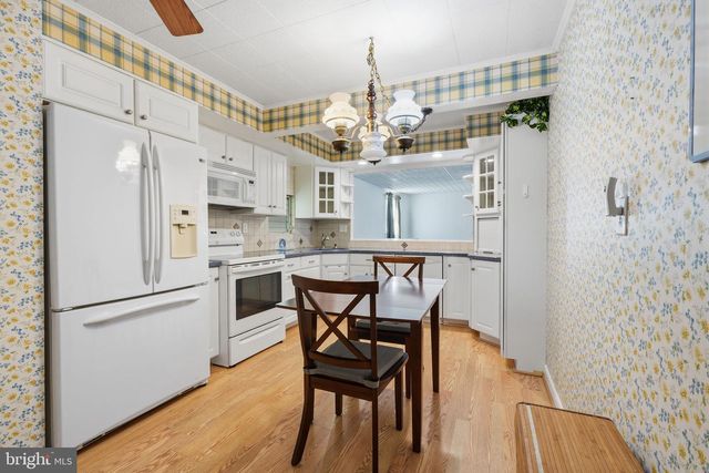 320 RUMPF AVE, Langhorne, PA 19047
