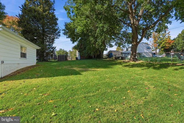 320 RUMPF AVE, Langhorne, PA 19047