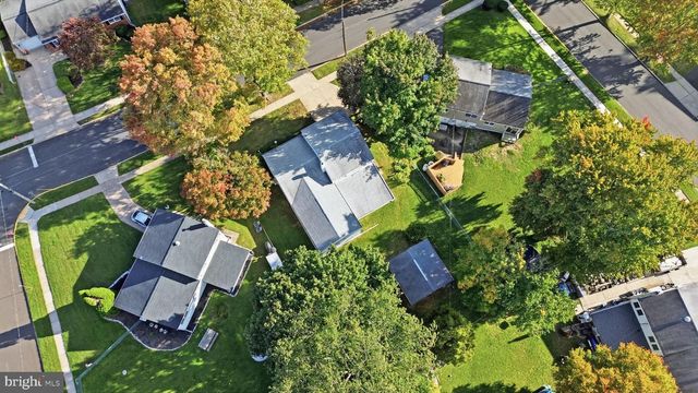320 RUMPF AVE, Langhorne, PA 19047