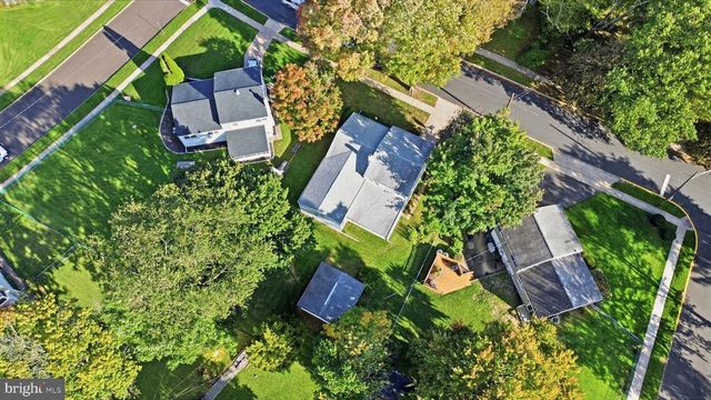 320 RUMPF AVE, Langhorne, PA 19047
