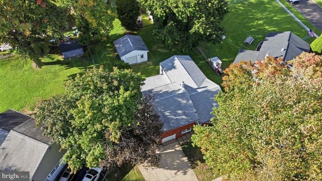 320 RUMPF AVE, Langhorne, PA 19047