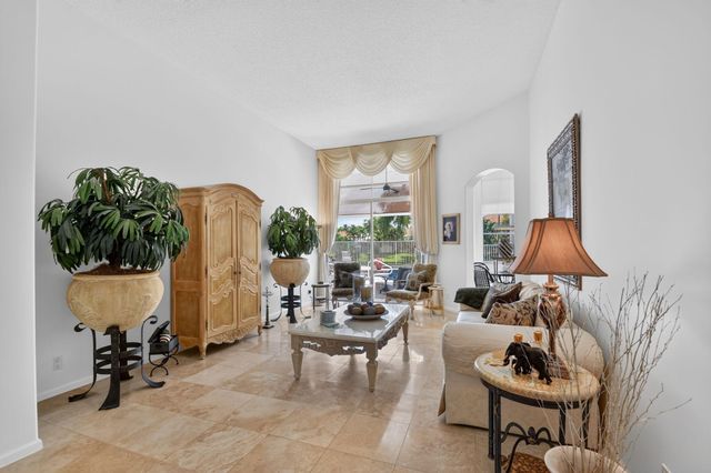 6733 Finamore Circle, Lake Worth, FL 33467