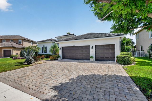 6733 Finamore Circle, Lake Worth, FL 33467