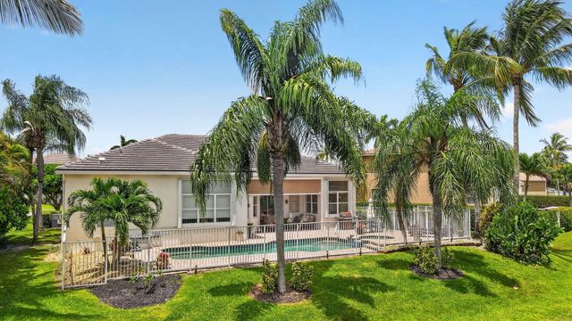 6733 Finamore Circle, Lake Worth, FL 33467