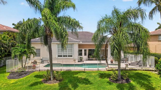 6733 Finamore Circle, Lake Worth, FL 33467