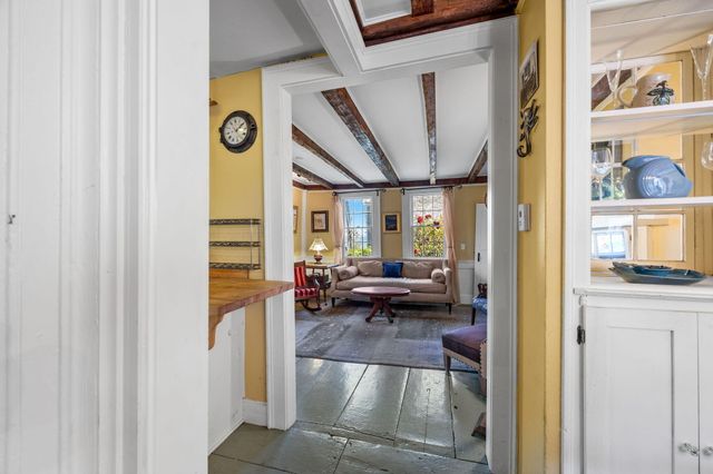 28 Commercial Street Unit 2, Provincetown, MA 02657