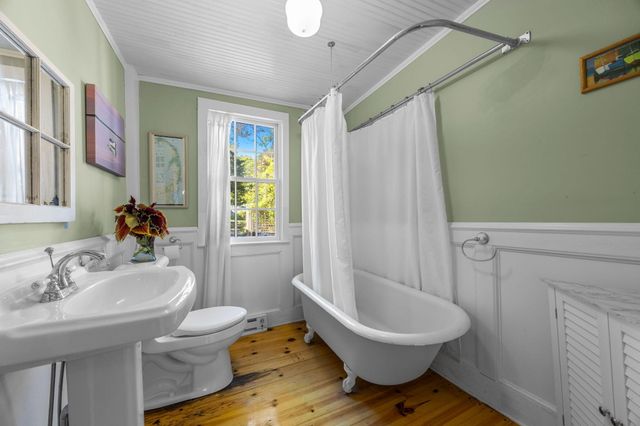 28 Commercial Street Unit 2, Provincetown, MA 02657