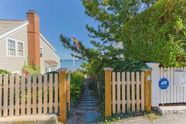 28 Commercial Street Unit 2, Provincetown, MA 02657