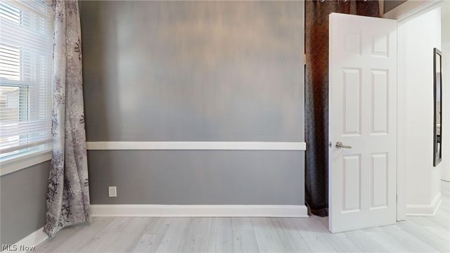 6502 Farnsworth Drive, Parma, OH 44129