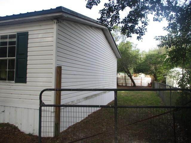 3835 COURT STREET, Zephyrhills, FL 33541