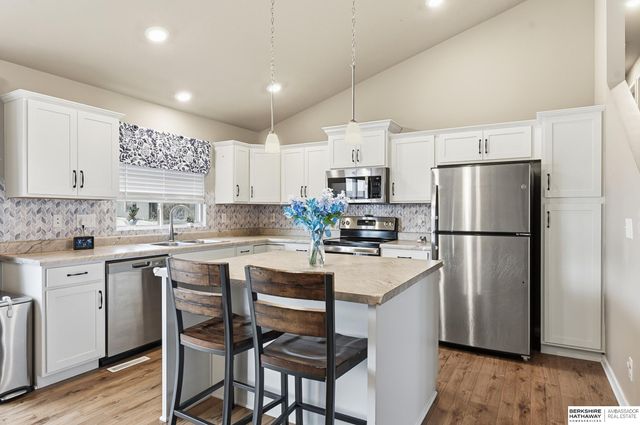 14822 S 19th Street, Bellevue, NE 68123