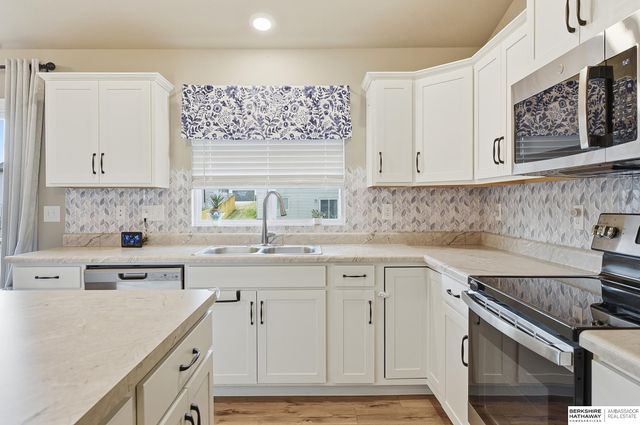 14822 S 19th Street, Bellevue, NE 68123