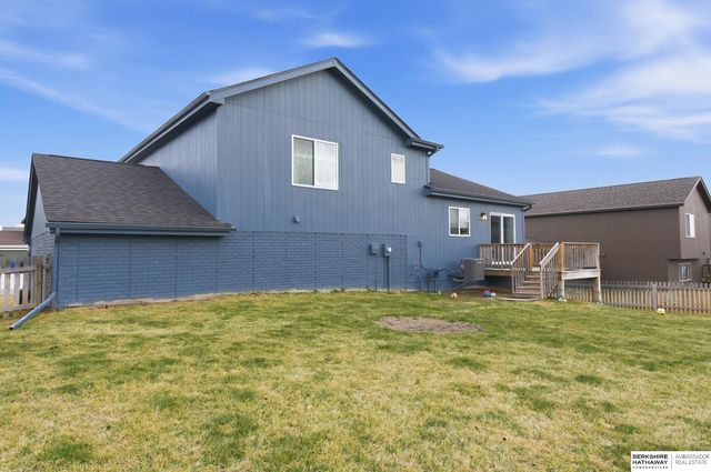 14822 S 19th Street, Bellevue, NE 68123