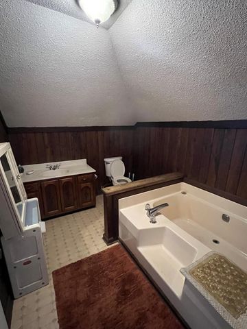 7880 GA-225, Chatsworth, GA 30705