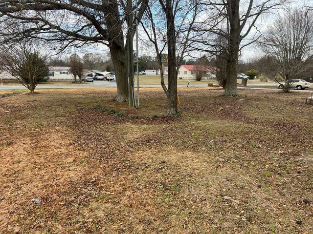 7880 GA-225, Chatsworth, GA 30705